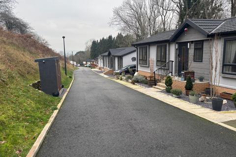 undefined, Ruthin, Wales, LL15