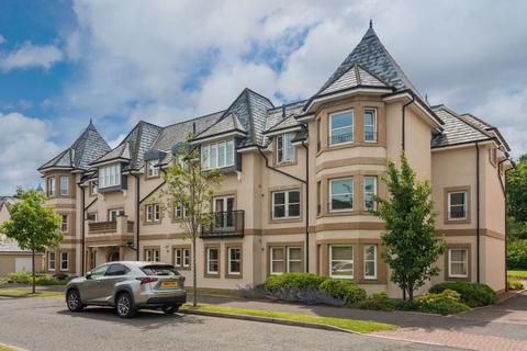 4 bedroom flat for sale, 31/3 Rattray Grove, Greenbank, Edinburgh, EH10