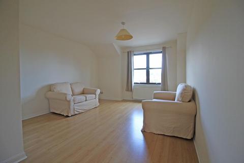 2 bedroom flat to rent, Munro Gate, Bridge Of Allan, FK9