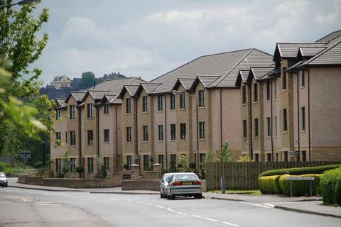 Munro Gate, Bridge Of Allan, FK9