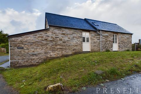 2 bedroom cottage to rent, Nevern