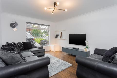 3 bedroom terraced house for sale, Fairway, Crawley RH11