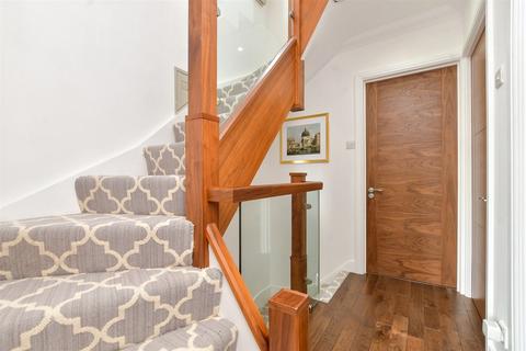 4 bedroom semi-detached house for sale, Eden Park Avenue, Beckenham, Kent