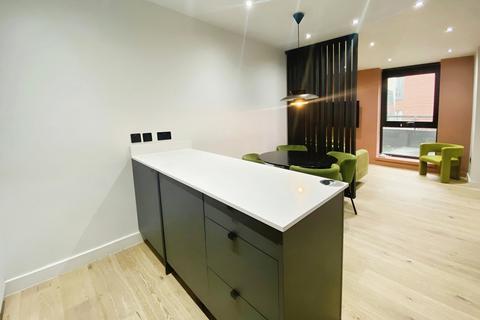 2 bedroom flat to rent, Icon 25, 101 High Street, Northern Quarter, M4