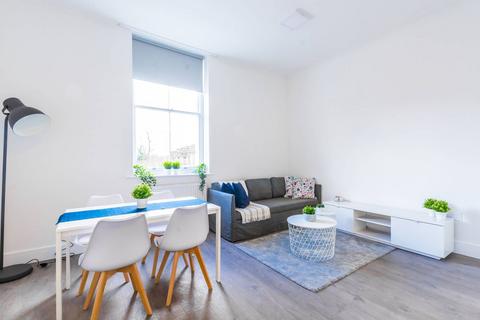 1 bedroom flat to rent, Navarino Road, London Fields, London, E8