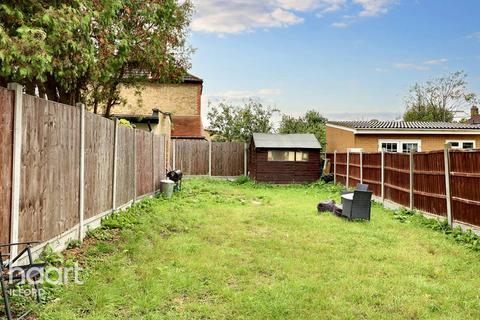 Beehive Lane, Ilford