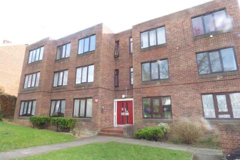 1 bedroom flat to rent, Glenhurst, Beckenham BR3