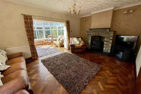 4 bedroom detached bungalow for sale, Furnace, Llanelli