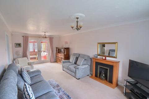 3 bedroom detached house for sale, Stornoway Close, Fairfield