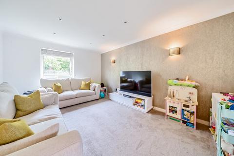 2 bedroom apartment for sale, Larchmoor Park, Gerrards Cross Road, Stoke Poges