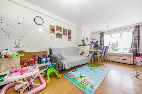 1 bedroom flat for sale, Sedgehill Road, London, SE6 3QS