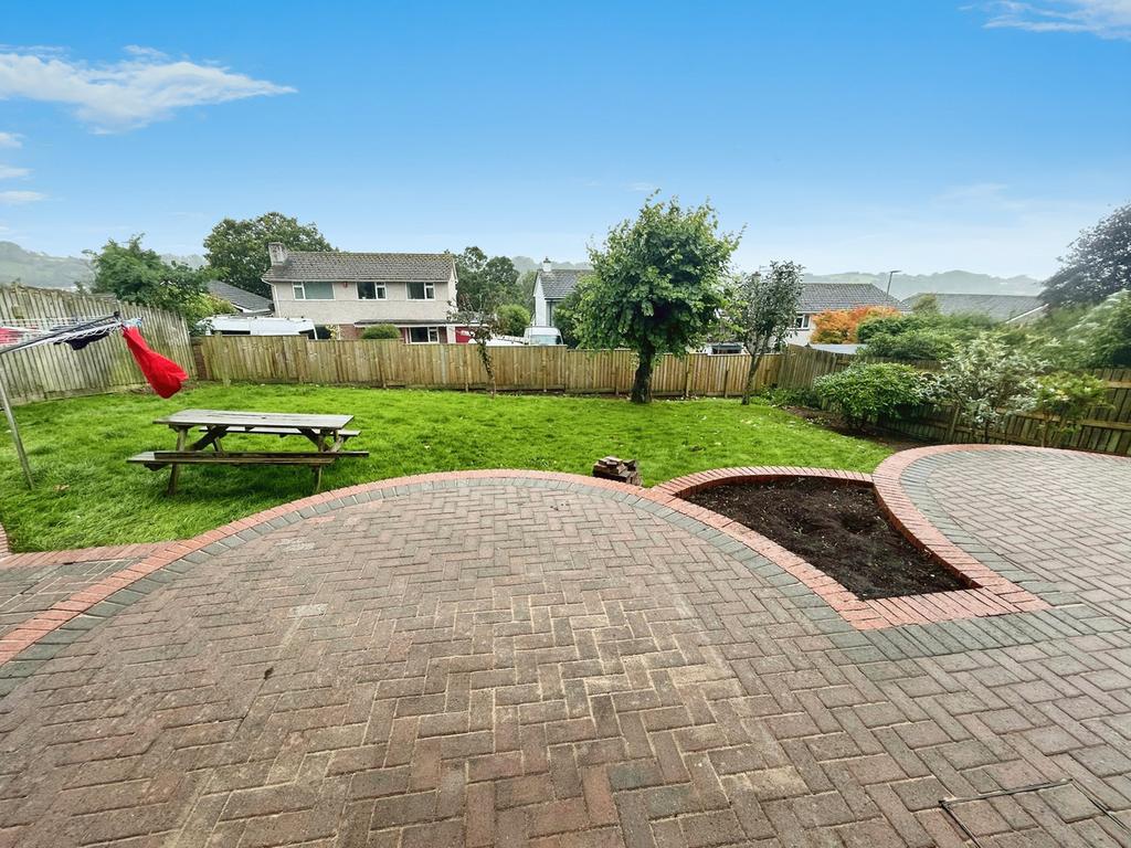 Manor Park Drive, Plymouth, PL7 5 bed detached house for sale £475,000