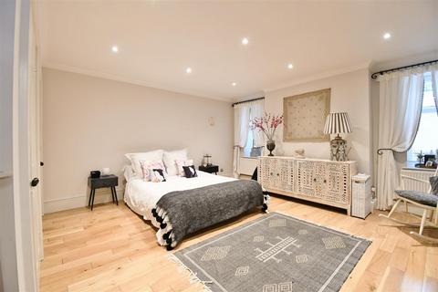 1 bedroom apartment for sale, Regency Mews, Eastfield Road, Leamington Spa