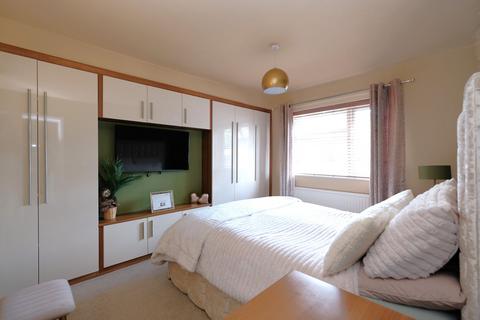 41 Grasmere Crescent, Eccles, Manchester, M30 8DQ