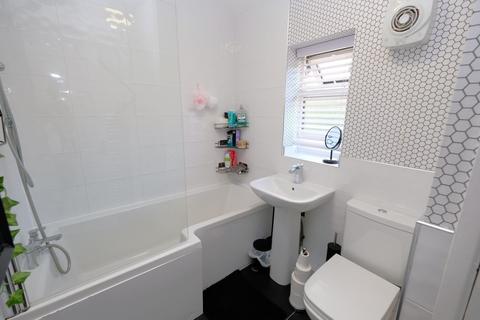 41 Grasmere Crescent, Eccles, Manchester, M30 8DQ