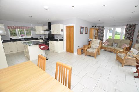 3 bedroom house for sale, Llangynog, Carmarthen