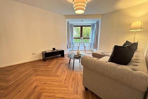 2 bedroom flat to rent, Onslow Drive, Dennistoun, Glasgow, G31