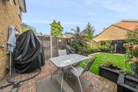 2 bedroom house for sale, Warwick Deeping, Ottershaw, KT16