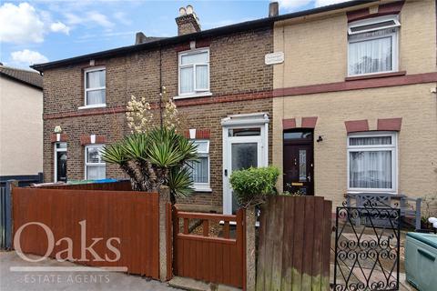 2 bedroom terraced house for sale, Heath Road, Thornton Heath