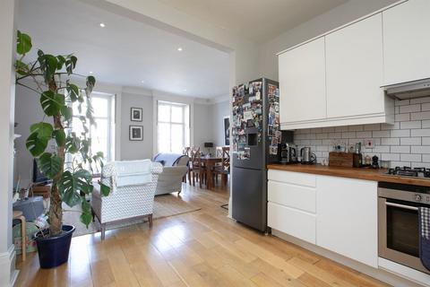 228b Camberwell New Road, London, SE5 0RR