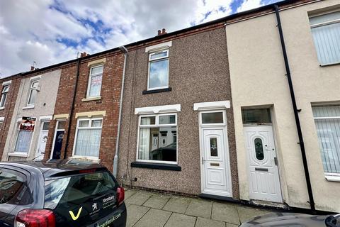 2 bedroom terraced house to rent, Brunton Street, Darlington