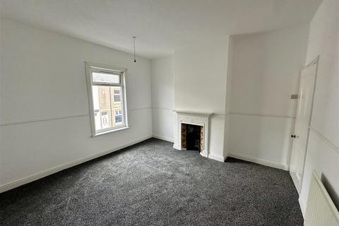 2 bedroom terraced house to rent, Brunton Street, Darlington