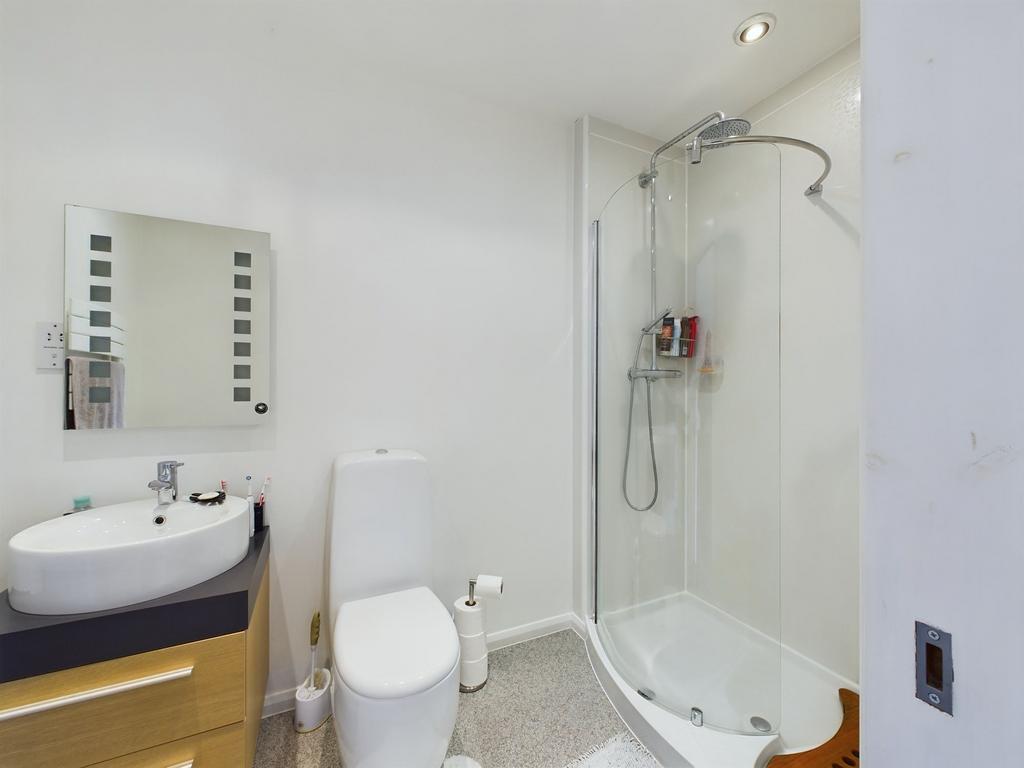 Ensuite