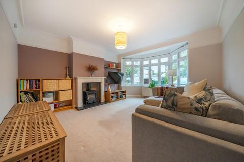 44 Glenthorpe Road, Morden, SM4 4JW