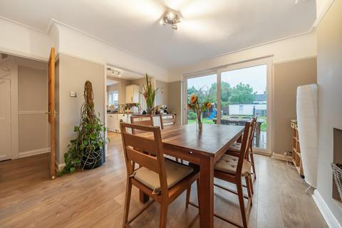 44 Glenthorpe Road, Morden, SM4 4JW