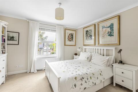 1 bedroom flat for sale, Upper Richmond Road West, East Sheen, SW14