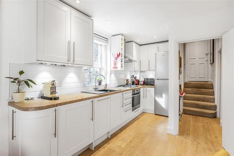 1 bedroom flat for sale, Upper Richmond Road West, East Sheen, SW14