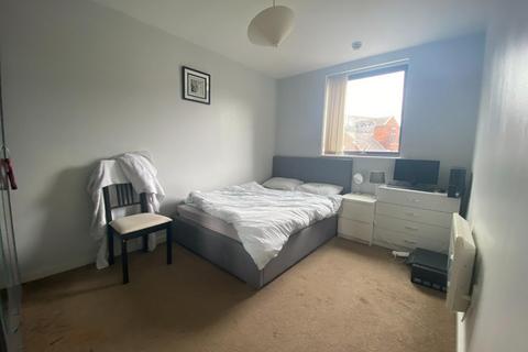 2 bedroom apartment to rent, City Point, 156 Chapel Street, Salford