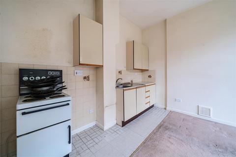 1 bedroom apartment for sale, Surbiton Hill Park, Surbiton