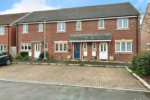 3 bedroom terraced house for sale, Cricketers Close, Royal Wootton Bassett, SN4