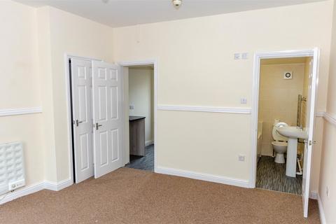 Studio to rent, Flat 1, 53 Queen StreetWithernseaEast Riding Of Yorkshire