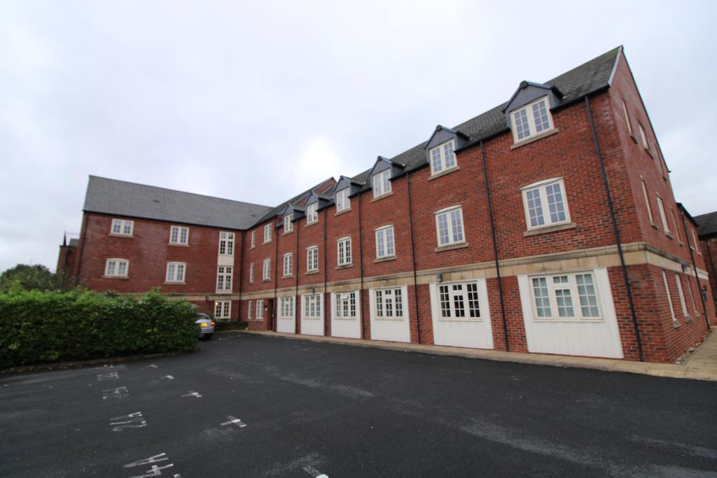 Anglesey Road, Burton upon Trent DE14 1 bed flat to rent £695 pcm (£