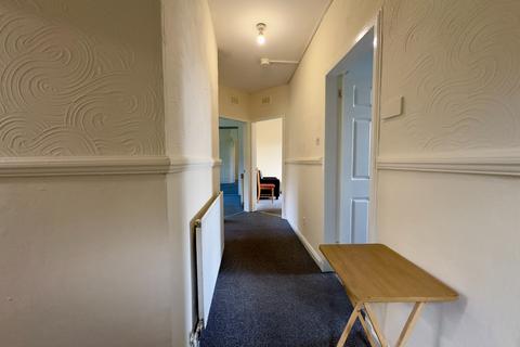 undefined, Carnwadric Road, Thornliebank, Glasgow, G46