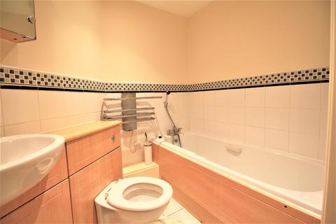 35 Brookhey, Hyde, SK14 2DY