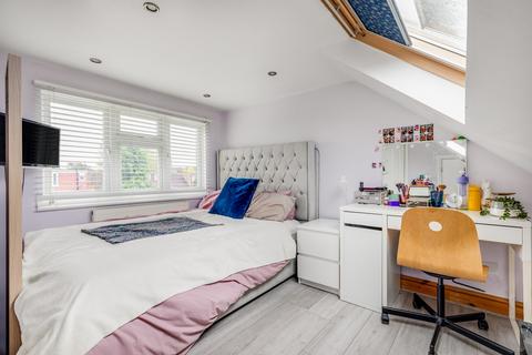 88 Cardinal Avenue, Kingston Upon Thames, KT2 5SA