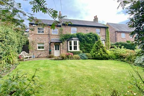 Highfield Villa Oak Road, Cowthorpe, Wetherby, LS22 5EY