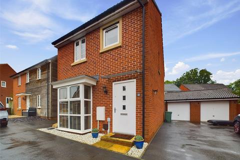 3 bedroom detached house for sale, Oldfield Road, Brockworth, Gloucester, Gloucestershire, GL3