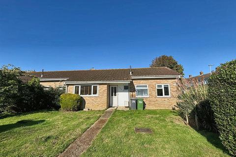 3 bedroom semi-detached bungalow for sale, Seven Sisters Road, Eastbourne