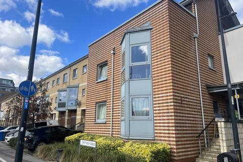 2 bedroom apartment to rent, Patteson Road, Ipswich IP3