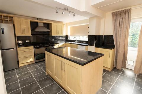 3 bedroom house to rent, Teesdale Gardens, High Heaton, Newcastle Upon Tyne