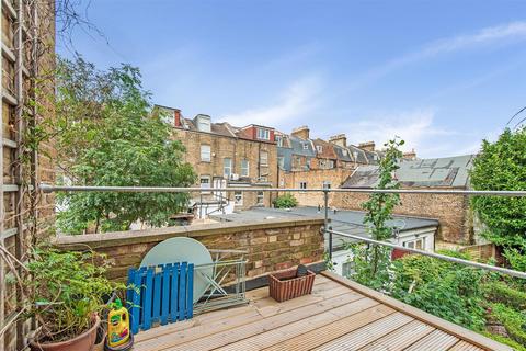 2 bedroom flat to rent, Perth Road, Finsbury Park