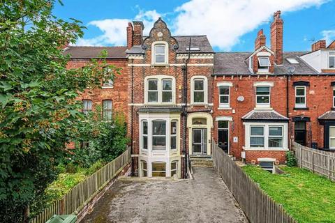 9 bedroom terraced house to rent, Regent Park Terrace, Leeds, West Yorkshire, LS6