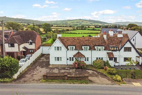 4 bedroom semi-detached house for sale, Newtown, Toddington, Gloucestershire, GL54