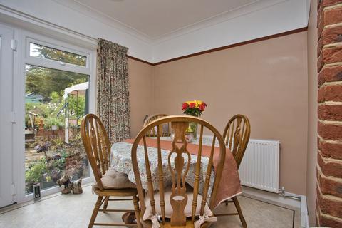 10 Wingate Road, Folkestone, CT19 5QE