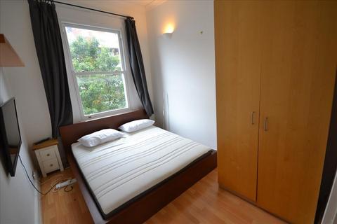 2 bedroom flat to rent, St Julians Road, London, NW6