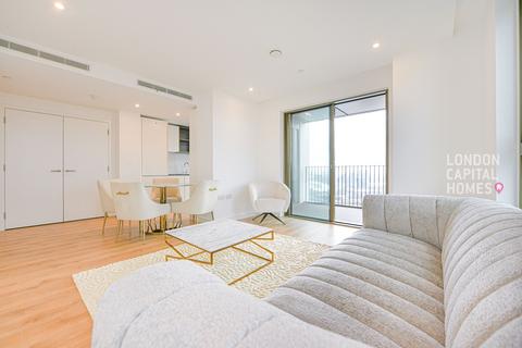 2 bedroom apartment to rent, One Thames Quay, 222 Marsh Wall, London, E14